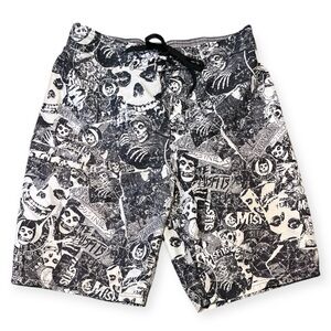 Men's Misfits Boardshorts Size Medium Unlined Surf Punk Rock